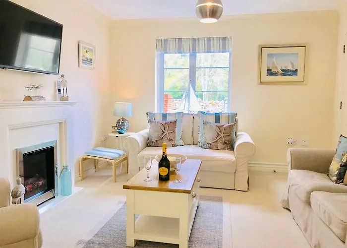 Chestnut Cottage, Shanklin Rural Retreat